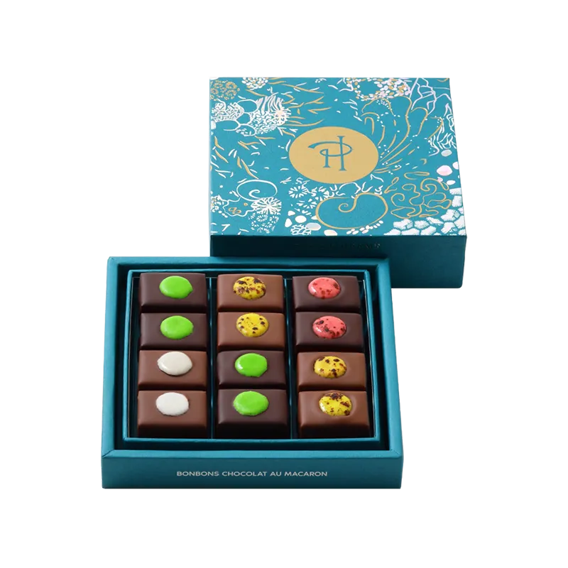 Assortiment de Chocolats au Macaron (ショコラ オ マカロン詰合わせ)