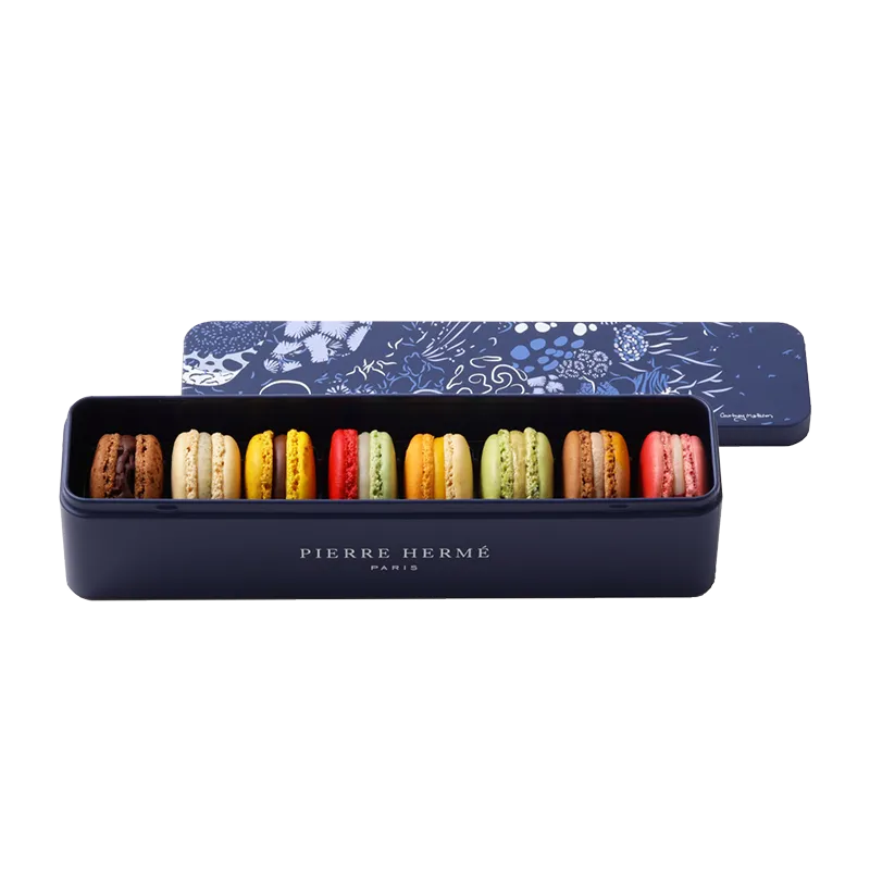 Assortiment de 8 Macarons "Signature Noël" (マカロン 8個詰合わせ「シニャチュール ノエル」)