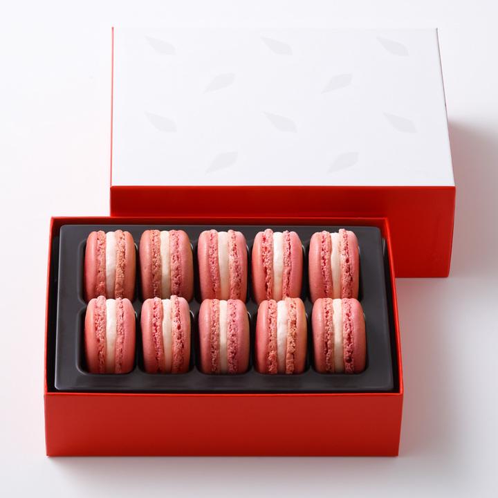 マカロンギフト | 商品一覧 | ピエール・エルメ・パリ -PIERRE HERMÉ